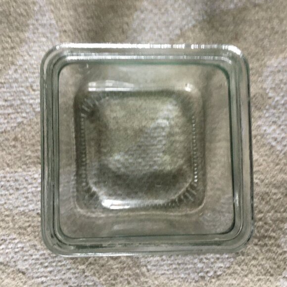 Small Cube Flower Vase - Picture 3 of 7